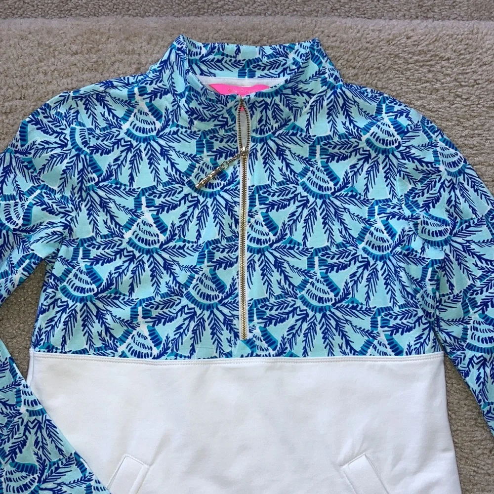 Lilly Pulitzer UPF 50+ Asher Popover - Picture 3 of 10